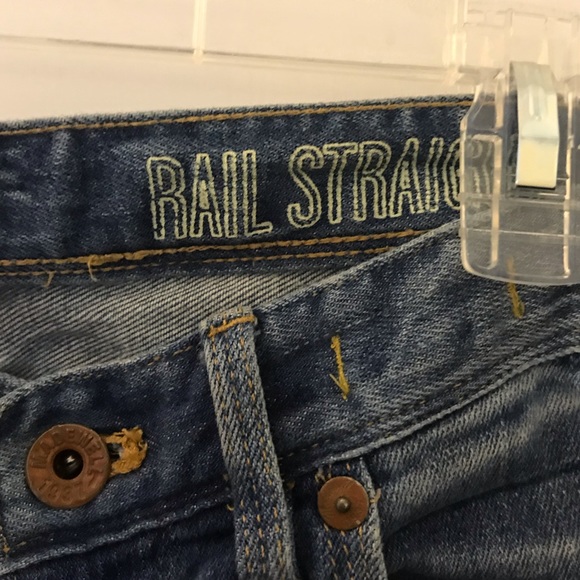 Madewell rail straight light wash jeans - Picture 2 of 4